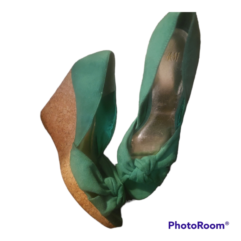 💥SOLD💥Wedge Heels